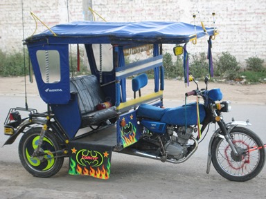 tuktuk2